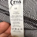 Zyia New  Black and White Chevron Leggings 24” long Photo 7