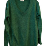 SoTeer Women's Green V Neck Long Sleeve Sweater Size S Photo 0