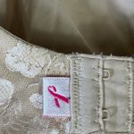 Wacoal  Awareness Full Figure Seamless Wireless Bra Womens 36D Beige Feminine Photo 4