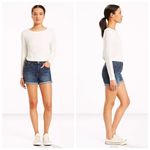 Levi's Levi’s White Oak High Rise Denim Shorts Button Fly Women’s Size 30 Vintage Photo 1