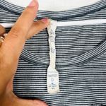 Lululemon  Athletica Striped Short Sleeve‎ Top with Pocket Size 6 Photo 4