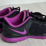 Nike Women's Flex Trainer 2 - Black/Purple - Size 8 Photo 1