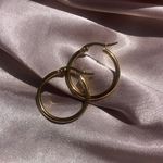 Boutique Everyday Essential Small Gold Hoop Earrings  Photo 0