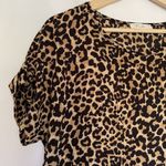 Riah Fashion Leopard Print Short Sleeve Top M comfortable summer shirt light Photo 1