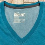 Nike NEW women's small Slim Fit Dri-Fit v-neck blue t-shirt Photo 3