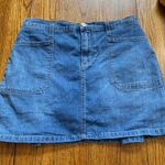 Gloria Vanderbilt  denim skirt Photo 1