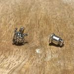Sterling Silver Mini Turtle 925 Single Stud Earring Photo 8