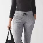 Lululemon  Ready To Rulu Pant Running Luon Spray Jacquard White Black size 10 Photo 0