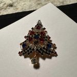 Signed OTC Rhinestone Christmas Tree Pin Brooch Gold Tone Sparkling Prong Set Photo 6