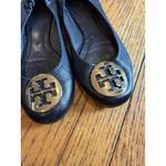 Tory Burch Reva Ballet Flats Shoes Womens Size 7.5 Black Leather Gold Logo Photo 1