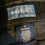 Westport  jeans Photo 3