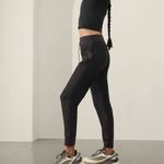 Athleta Black Headlands Hybrid Trek Jogger Pant Size 2 Photo 1
