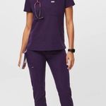 FIGS Scrub Set Purple Jam Size XS top/SP bottoms Style FW100 Photo 0