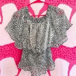 She & Sky 🤍 Top🤍 Photo 0