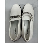 Womans Tintree Slipon Platform Loafers 10 White Chunky Heel Chain Accent NWOT Photo 5