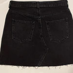H&M Women Short Denim Skirt Size 4 (New with tag) Photo 2