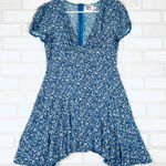 Princess Polly  Blue Floral Mini Dress Short Sleeve V Neck Flounce Hem Size 6 Photo 0