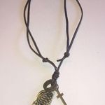 Brass Tone HUGE Boho Wing & Heart Pendant Leather Cord Adjustable Necklace Photo 8