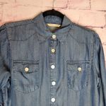 Soft Surroundings  DENIM CHAMBRAY TENCEL LYOCELL SHINY BUTTON FRONT TUNIC BLOUSE Photo 1