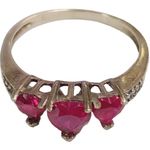 Women’s 10KT 10k yellow gold ring with 3 pink hearts Sz 5.75 Photo 4