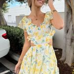 NWT Allison & Kelly Yellow Floral Print Flutter Sleeve Ruffle Cutout White Dress Size XL Photo 1