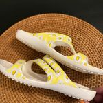 Crocs Yellow Daisy Slide Sandals Photo 6