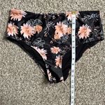 Beachsissi 🦋  Black Peach Floral Swim Bottoms Beach Summer Vacation Photo 6