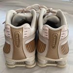 Nike sneakers Shox style lace up comfortable gold/white colors size 7 Photo 2