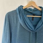 Gaiam athletic workout sweater cowl neck women's size M casual top comfortable Photo 1