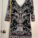 White House | Black Market  size small-black white large floral print Photo 2