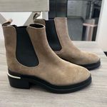 Kenneth Cole  Levon 2.0 Welt Chelsea Booties Photo 0