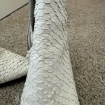 Matisse Caty white snakeskin Size 7.5 Photo 4