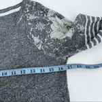 J.Crew  long sleeve mix print baseball tee top grey size XS floral striped‎ Photo 5