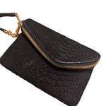 Henri Bendel Black Embossed Leather Wristlet Clutch 7x5 Gold Chain Rare Bag GUC Photo 5