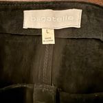 Bagatelle  NWT Black Button-Up Scalloped Leather Skirt Photo 4