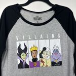 Disney  Villains Women’s Graphic Raglan Shirt – XL Photo 1