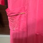 Vintage Neon Pink Nylon Robe Housecoat sz M Floral Embroidery Long MCM grandma Size M Photo 3