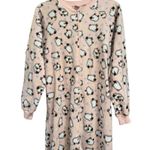 Simple Pleasures Women’s One Photo 2