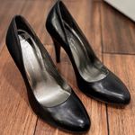 Jessica Simpson Classic Black Leather Pump Photo 1