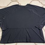 Onzie  Flow black mesh details long sleeve shirt, size ML Photo 8