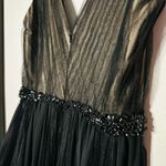 Badgley Mischka Black pleated Tulle Chiffon V-neck Gown size 2 Photo 15