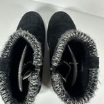 Khombu  Laura Women's Boots - Black - Brand New in Box - Size 6 Photo 3