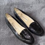 Nordstrom  Black Textured Leather Loafers Slip On Flat Shoes Size 8.5‎ Photo 1