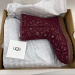 UGG Women’s Wild Grape Classic Zodiac Short Suede Boots Size 6 Cozy Winter Photo 13