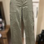 Hollister Mid-Rise Relaxed Cargo Boot Pants Size 27/ 5R Photo 2
