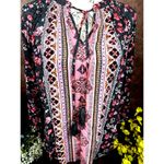 Mason & Belle Casey Tassel Detail Blouse Gray/Pink size S Photo 6