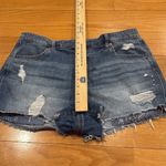 Aerie  women’s distressed jeans shorts large . Photo 4