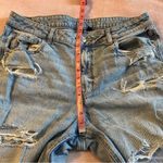 American Eagle  Strigid retro 90s high rise distressed ripped loose fit jeans 16 Photo 6