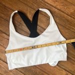 New Balance Women’s  white sports bra cross back size medium New NWT Photo 1