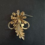 Vintage Brass Gold Tone Blue Rhinestone Flower Floral Brooch Pin Pendant Photo 3